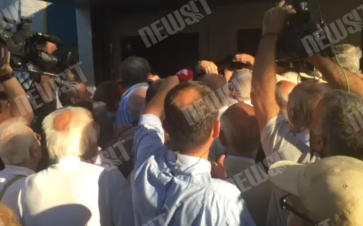 Ταλαιπωρία και φωνές συνταξιούχων