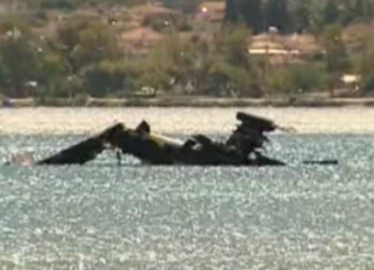 Συντριβή ελικοπτέρου στη θάλασσα