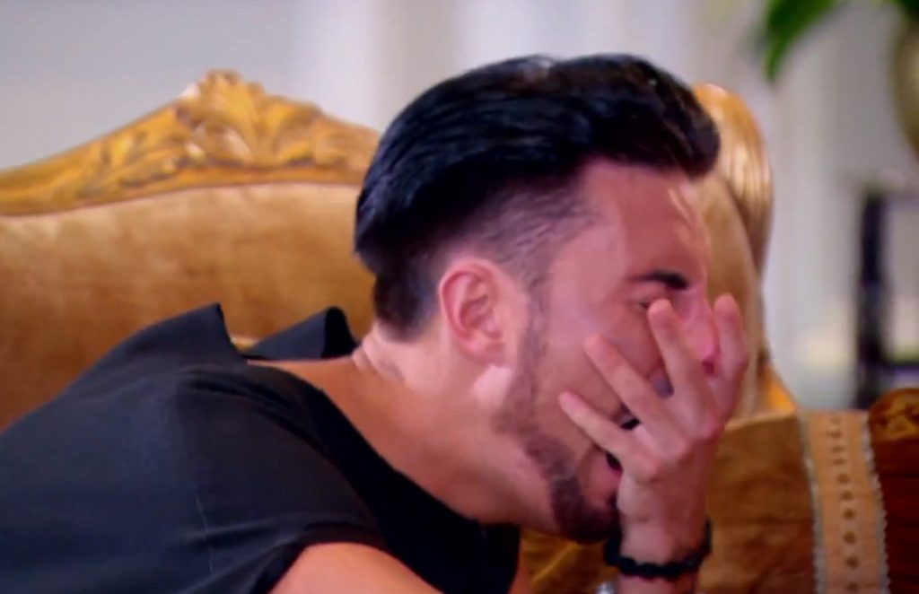 Η πιο αστεία …δραματική αντίδραση παίκτη reality που έχετε δει ποτέ!