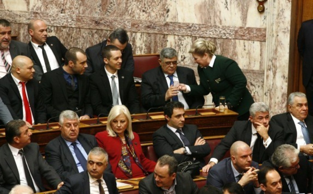 Συγκέντρωση διαμαρτυρίας στον Κορυδαλλό για τη δίκη της Χρυσής Αυγής