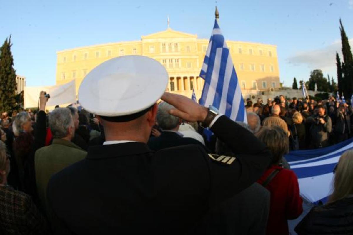 Νέα βόμβα – Απόστρατοι στηρίζουν την “διακήρυξη εκτροπής” των εφέδρων!
