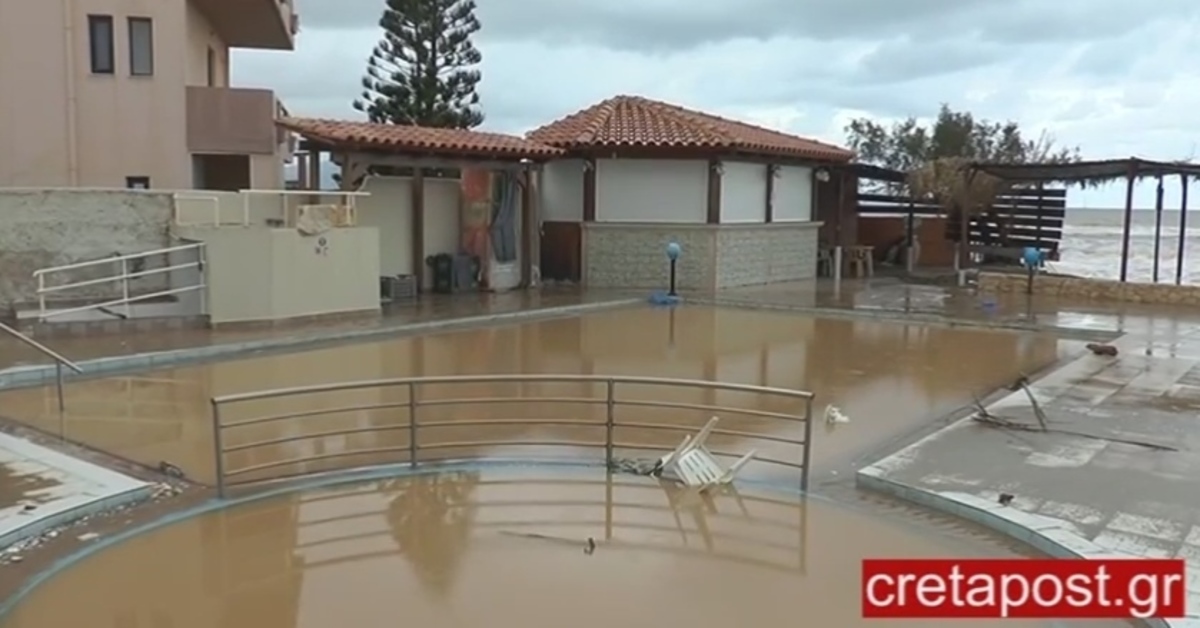 Εικόνες χάους στα Χανιά από την κακοκαιρία (ΒΙΝΤΕΟ-ΦΩΤΟ)