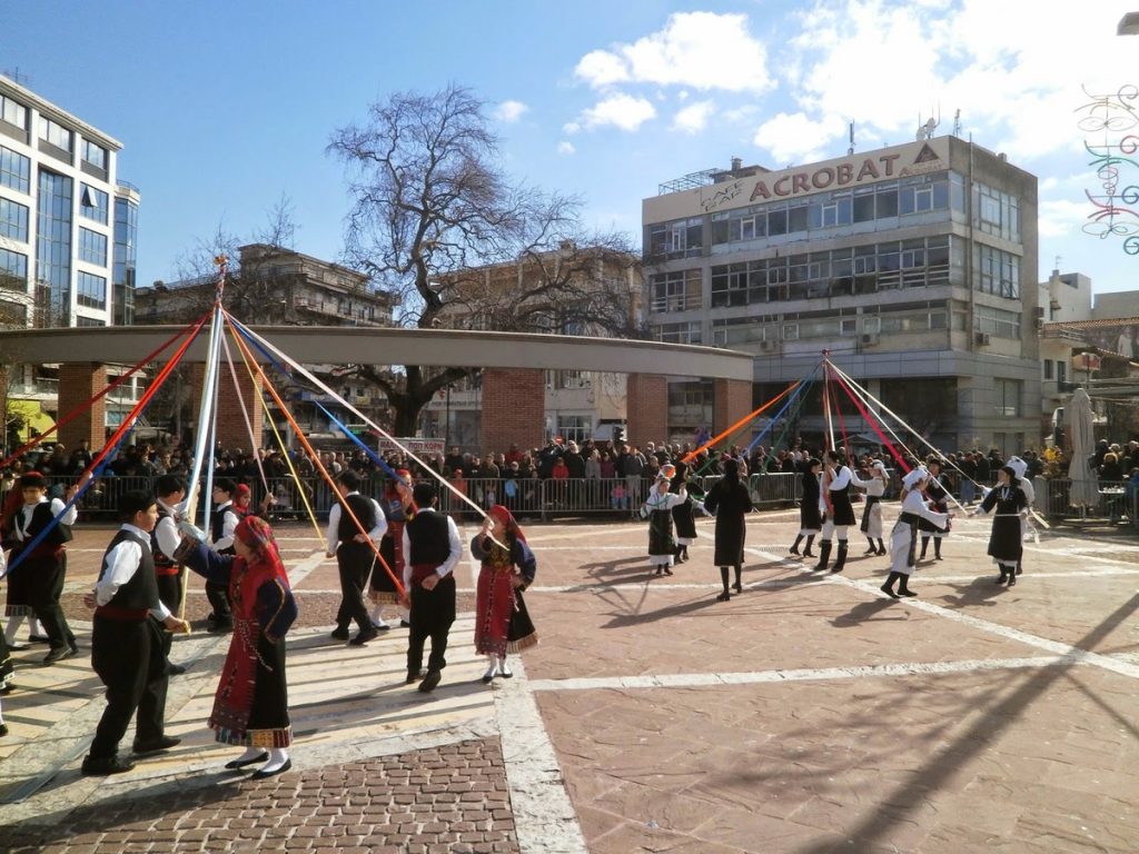 Ξάνθη: Με γαϊτανάκια και γκάιντες ξεκίνησε το καρναβάλι! (ΦΩΤΟ-ΒΙΝΤΕΟ)