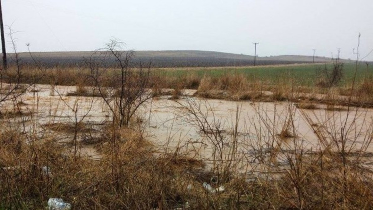 Πλημμύρισε το νοσοκομείο Κομοτηνής από τις βροχές – Σε επιφυλακή για τον ποταμό Έβρο (ΒΙΝΤΕΟ)