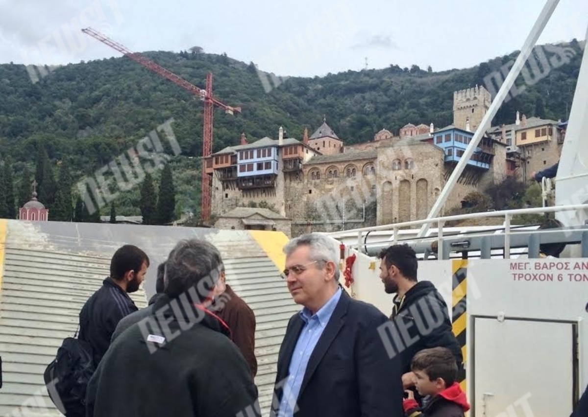 Στο Άγιο Όρος αναζητούσε βουλευτές ο Πλακιωτάκης