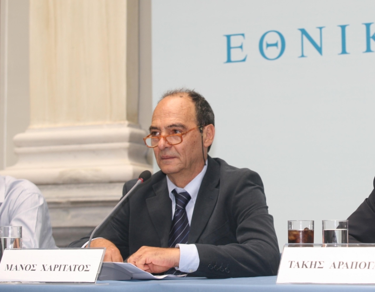 Πέθανε ο Μάνος Χαριτάτος