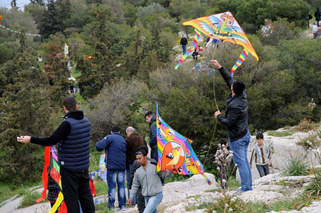 Προσοχή στο πέταγμα του χαρταετού – Χρήσιμες συμβουλές από τη ΔΕΗ