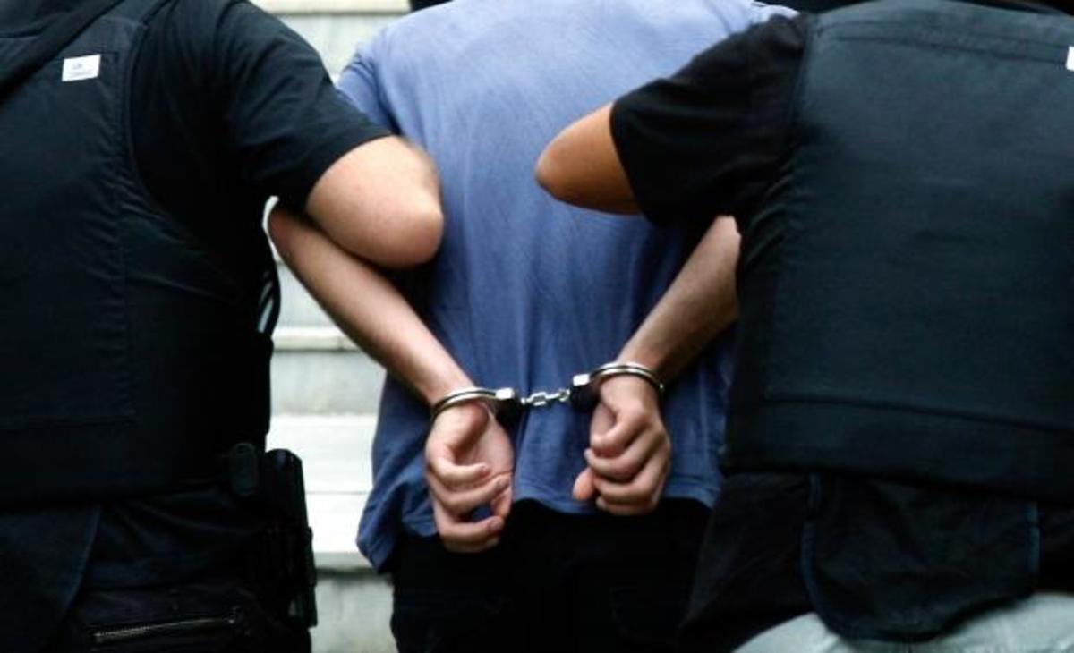 Σταρ του σινεμά συνελήφθη ξανά να οδηγεί “λιώμα” από το μεθύσι!