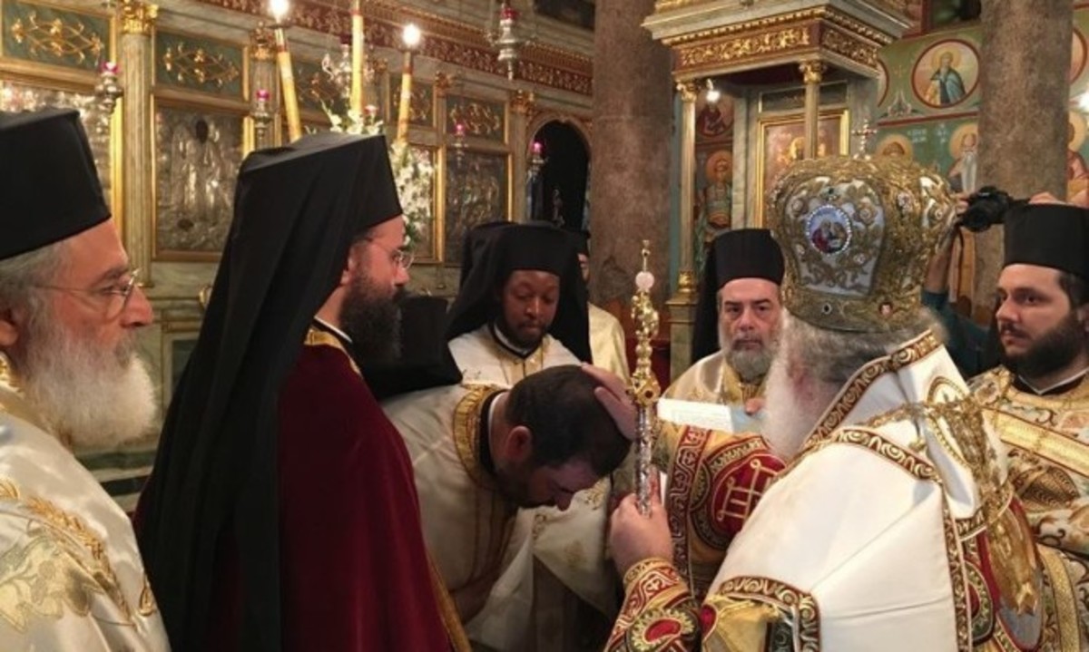 Αεροπειρατεία: Αυτός είναι ο Μητροπολίτης Μιτρίας που αφέθηκε ελεύθερος