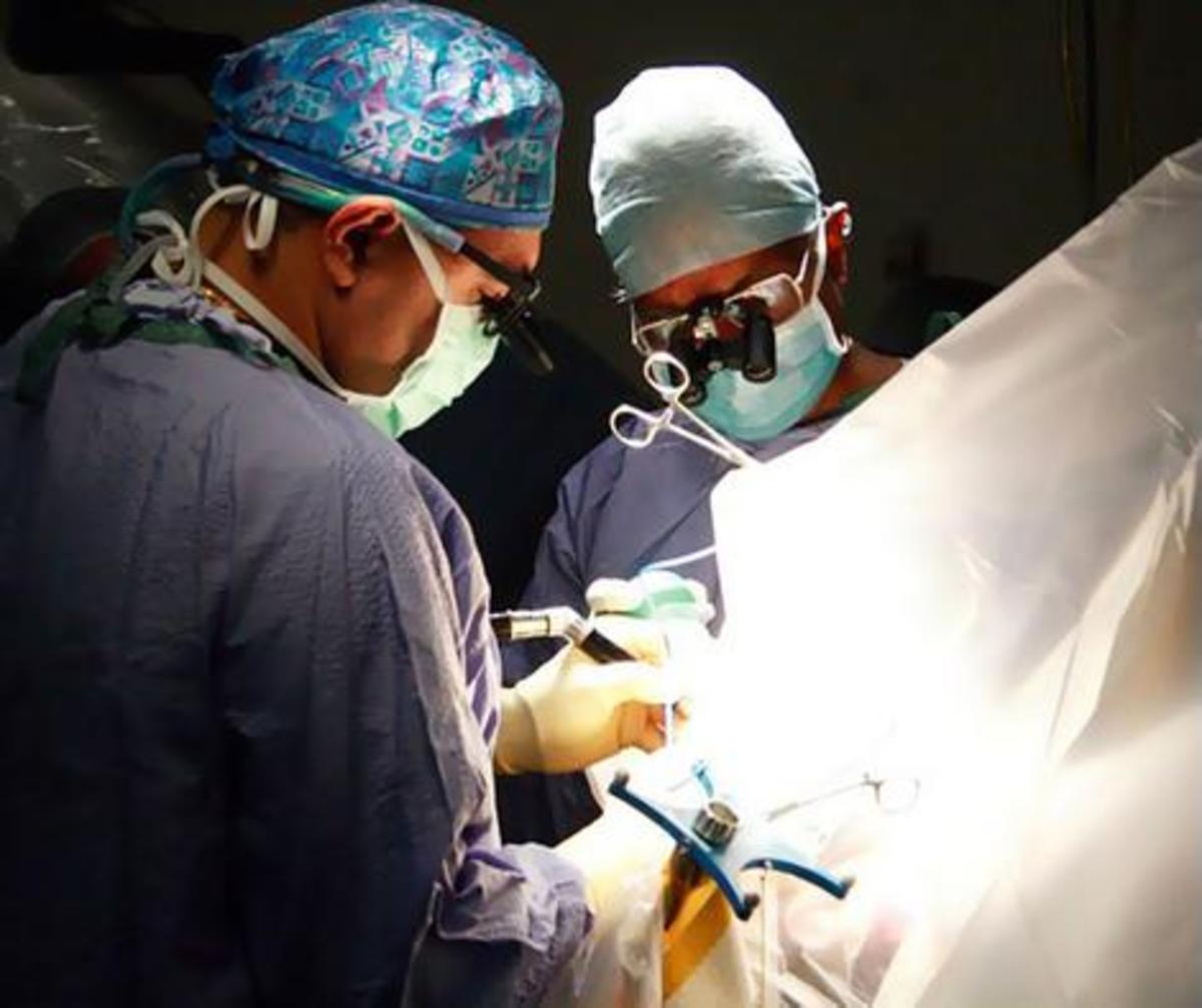 Πρώτη μεταμόσχευση με τη βοήθεια ρομποτικής χειρουργικής