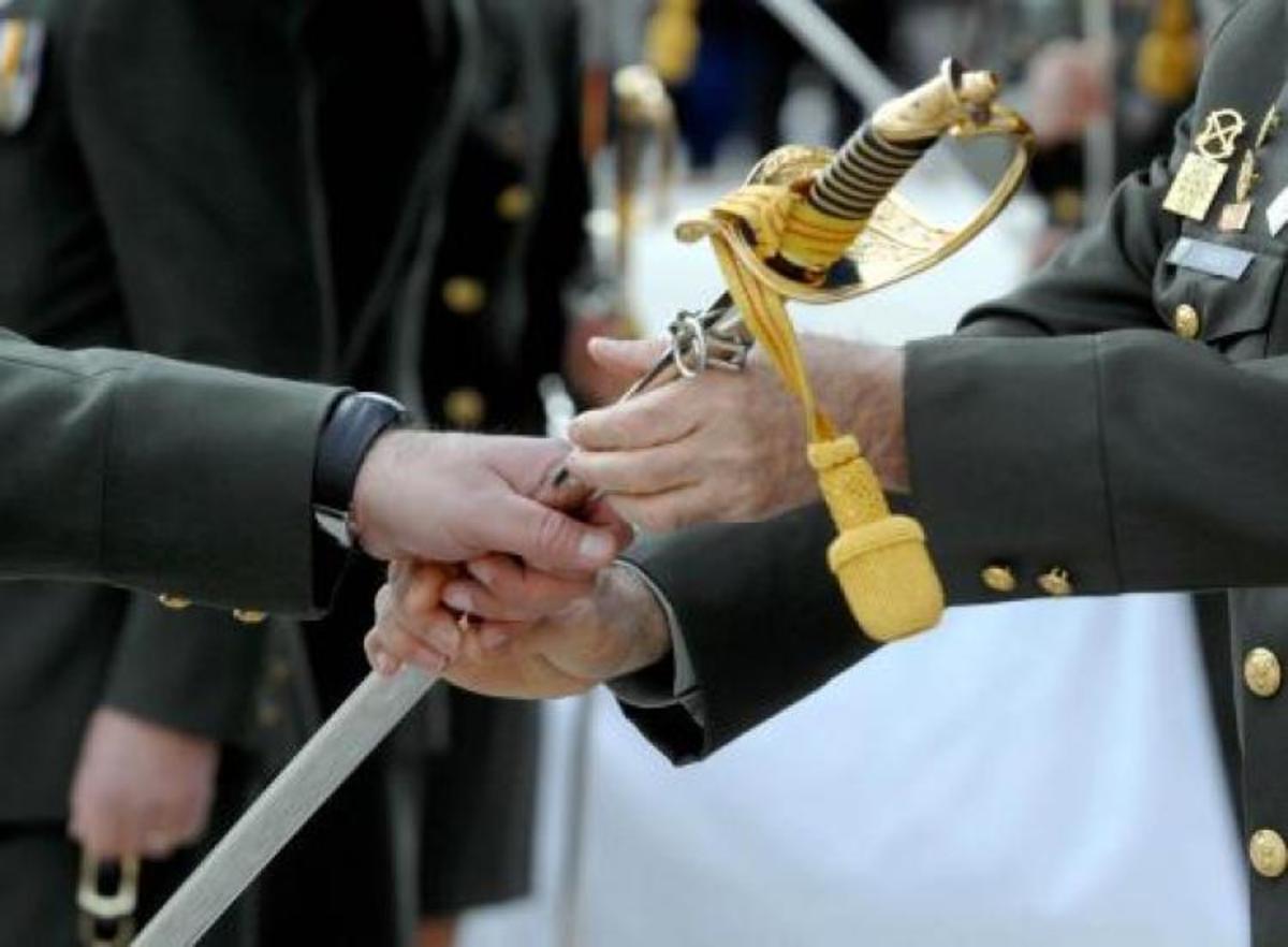 Η απόγνωση των περικοπών στους στρατιωτικούς σε πρώτο πλάνο – ΒΙΝΤΕΟ