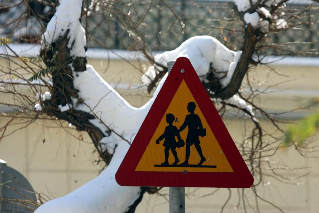 Πυκνό χιόνι στο νομό Γρεβενών - ΦΩΤΟ EUROKINISSI