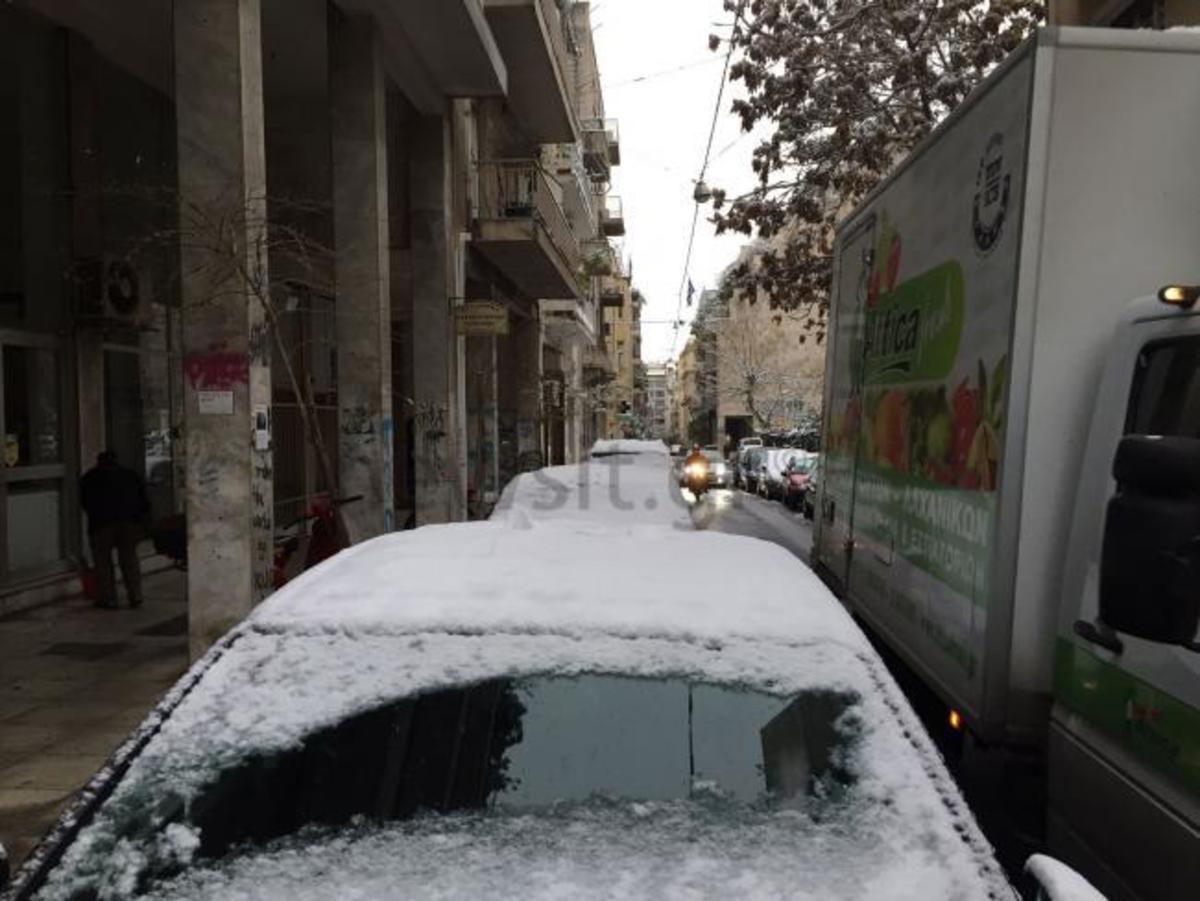 Καιρός ΤΩΡΑ Αθήνα – Θεσσαλονίκη: Που θα χιονίσει τις επόμενες ώρες [pics]