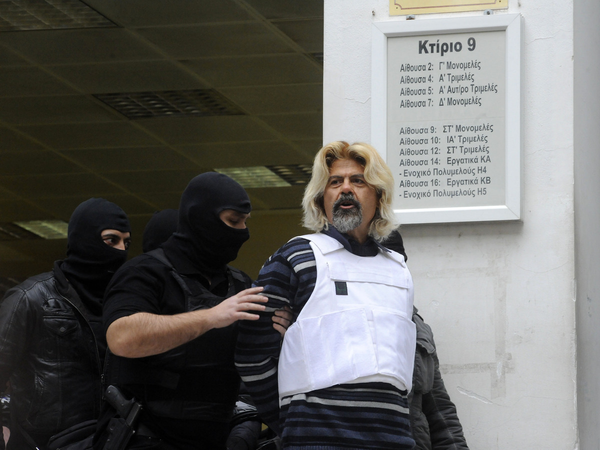 Στη φυλακή οι δύο νεαροί συνεργοί του Χριστόδουλου Ξηρού