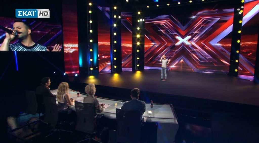 X Factor: Πήγε με τσιγκελωτό μουστάκι αλλά…