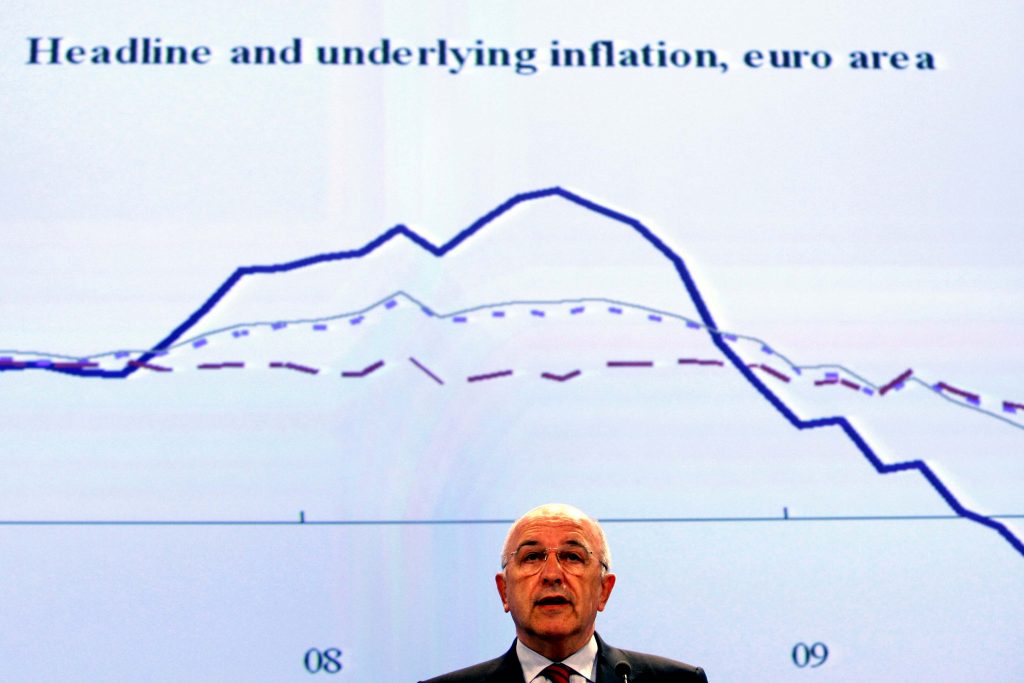 Βόμβα Αλμούνια: “Θα διαλυθεί η Ευρωπαϊκή Ένωση”