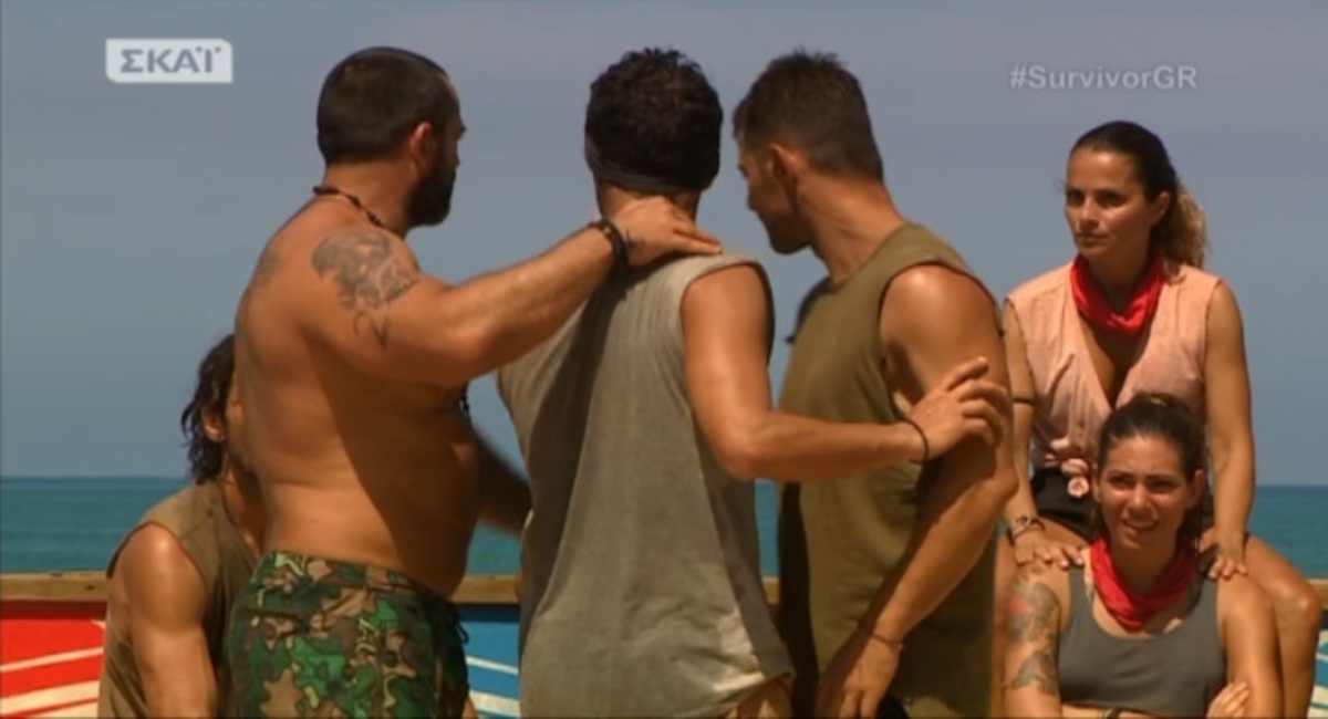 Survivor: Αρπάχτηκε ο Χρανιώτης με τον Σπαλιάρα στην παραλία!