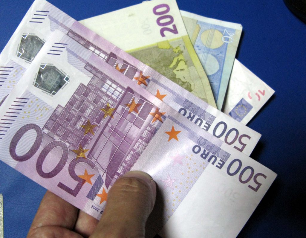 Εκτοξεύτηκε το ιταλικό χρέος – Κοντά στα 2 τρις ευρώ