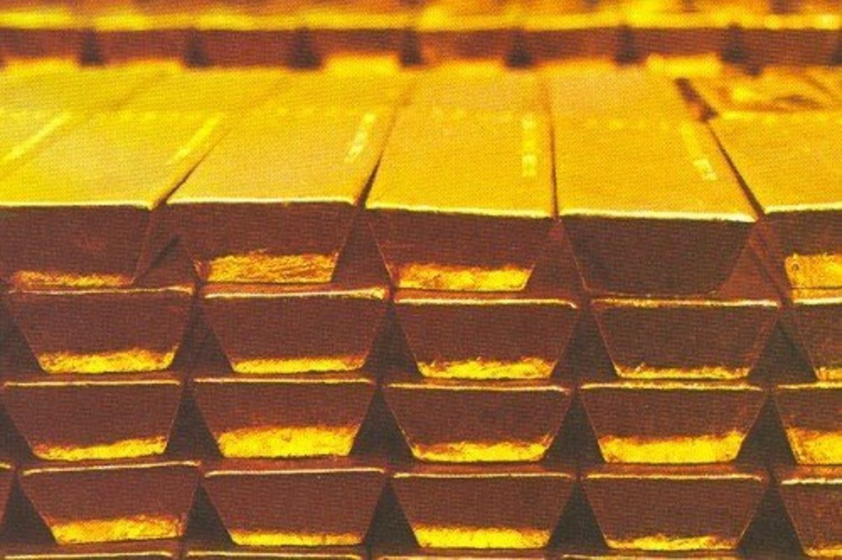 Κληρονόμησε σπίτι και βρήκε μέσα 100 κιλά χρυσού