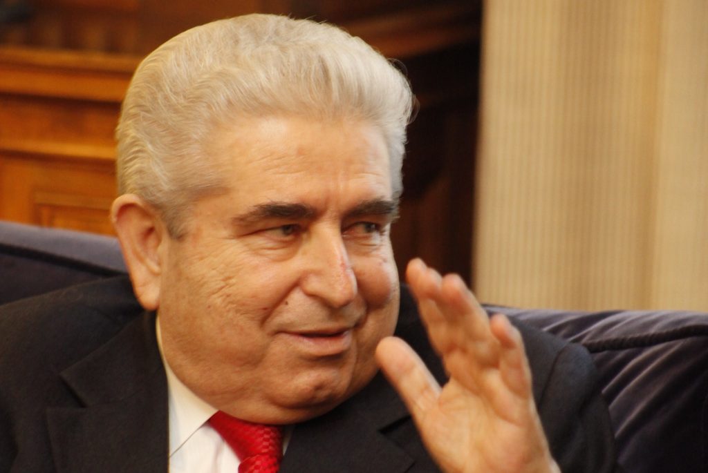 Με Ολάντ και Πάπα θα συναντηθεί ο Χριστόφιας