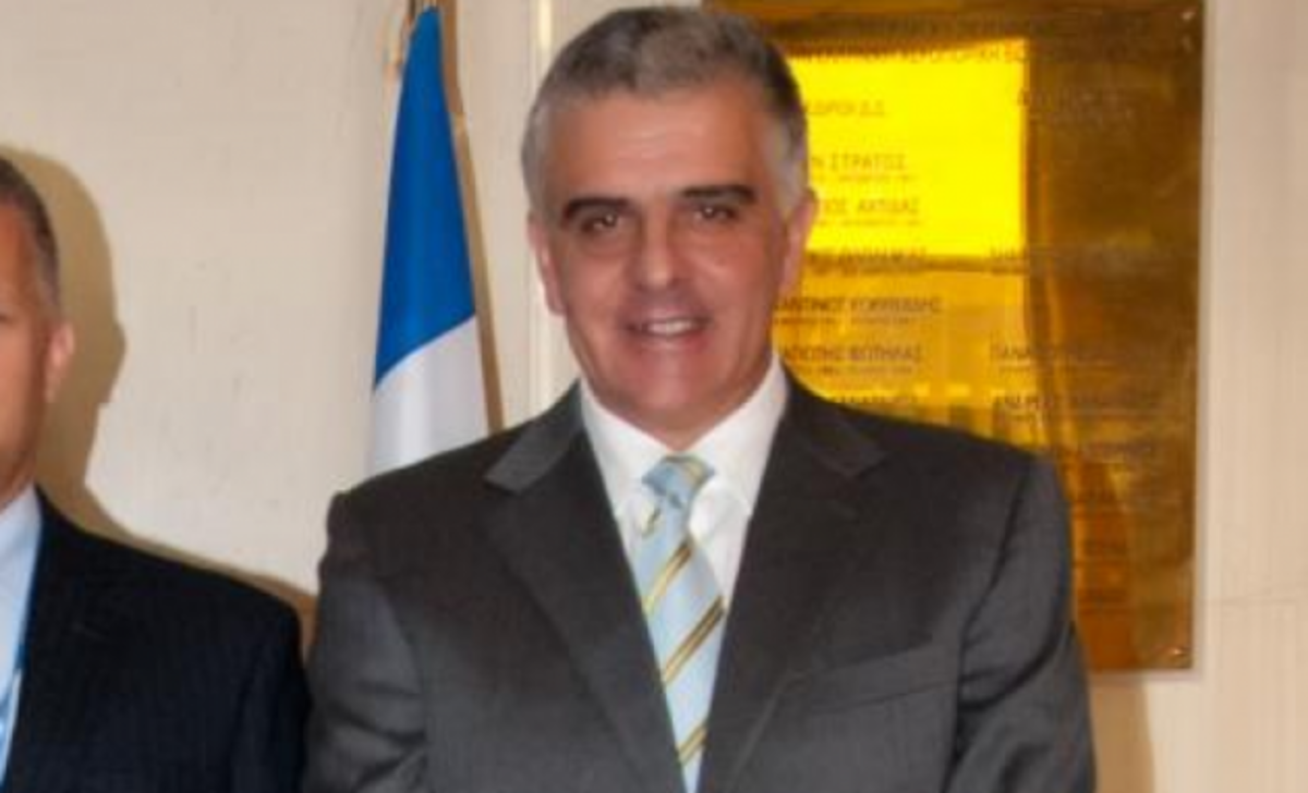 Με πλαστά πτυχία μεγαλοστέλεχος της ΕΑΒ πήρε μισό εκατομμύριο σε μισθούς και παροχές