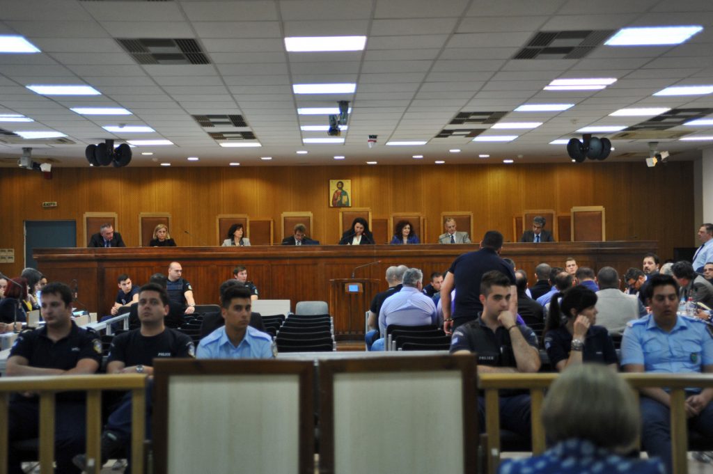 Δίκη Χρυσής Αυγής: Πρόταση εισαγγελέα να μη παρασταθεί πολιτική αγωγή κατά της ηγετικής ομάδας