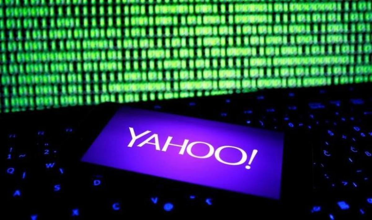 Στο στόχαστρο των αρχών και πάλι η Yahoo!