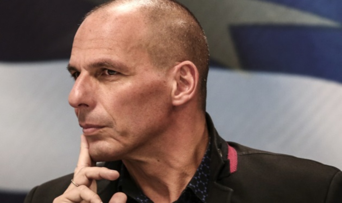 Τι λένε οι νέοι γείτονες του Γιάνη Βαρουφάκη! Βίντεο