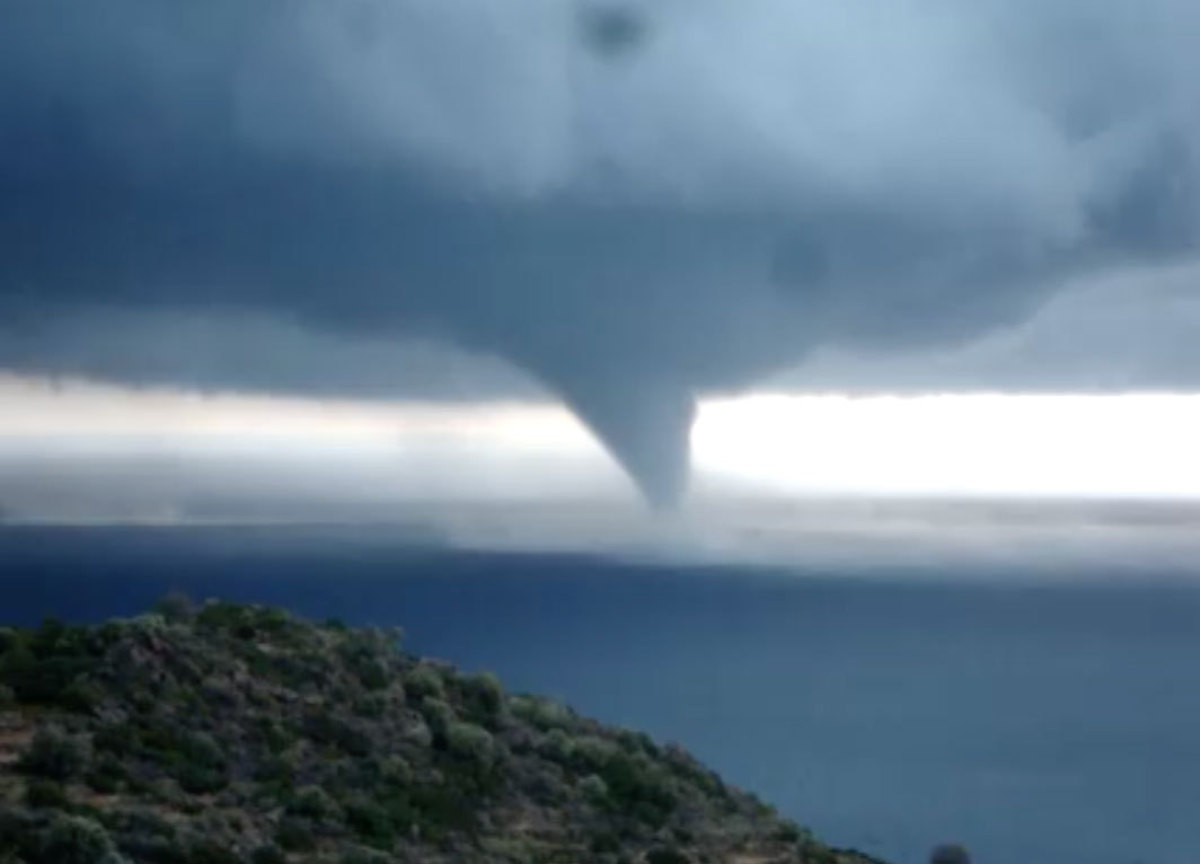 Video που κόβει την ανάσα: Υδροστρόβιλος στα Μέθανα!