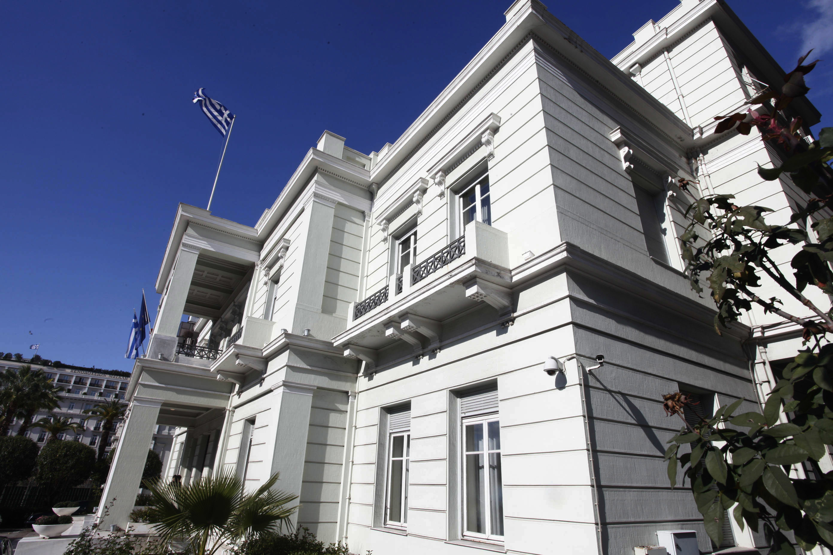 “Ψευδείς και κακόβουλοι” οι ισχυρισμοί για το Λαύριο