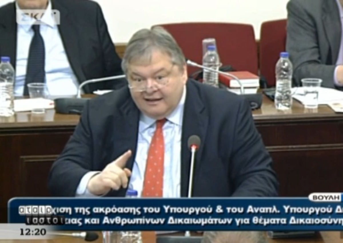 Η σύγκρουση Βενιζέλου Παρασκευόπουλου