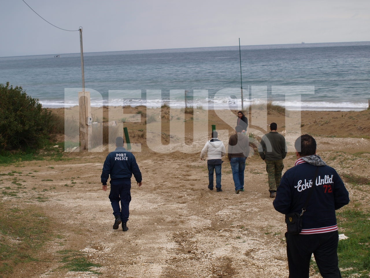 Το σημείο όπου βρέθηκε νεκρός ο αστυνομικός διευθυντής Ζακύνθου (ΦΩΤΟ ΕΦΗΜΕΡΙΔΑ ΤΣΗ ΖΑΚΥΝΘΟΥ)