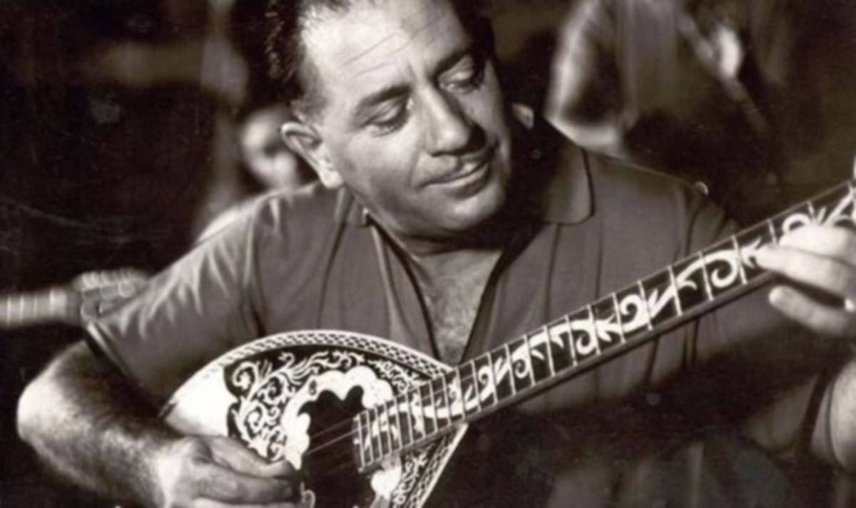 «Η μάνα μου με γέννησε πάνω σε τραπέζι ταβέρνας όπου έπαιζε ο Ζαμπέτας»