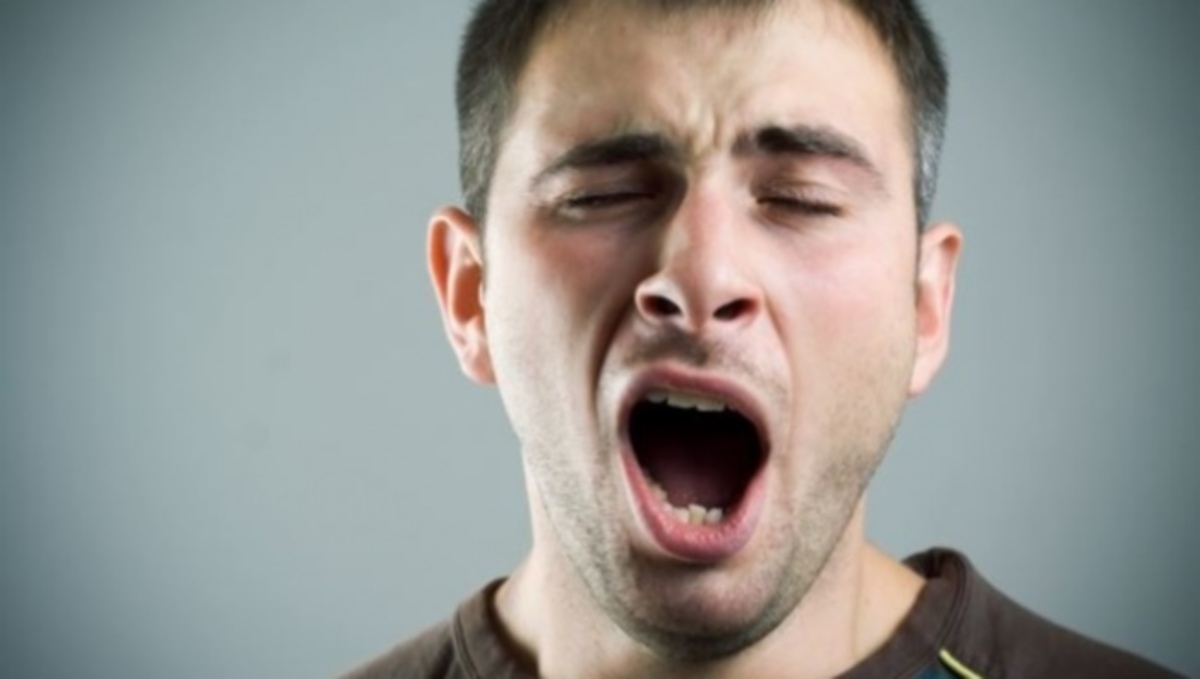 Πότε το χασμουρητό κάποιου δείχνει αν είναι… ψυχοπαθής