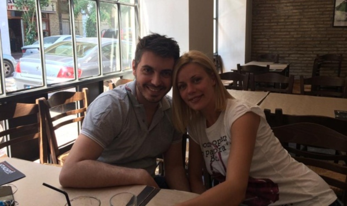 Ζέτα Μακρυπούλια: Για φαγητό με τον Μιχάλη στο εστιατόριο του αδερφού της!