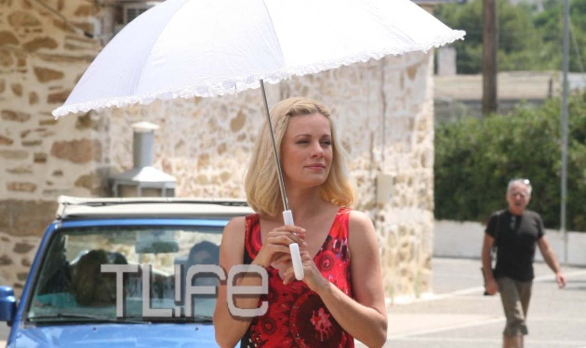 Ζέτα Μακρυπούλια: Τι ετοιμάζει για το φετινό καλοκαίρι;