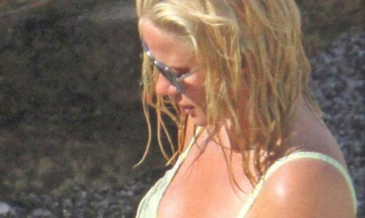 Ζέτα Μακρυπούλια: Δες την σε προσωπικές στιγμές με τους φίλους της!