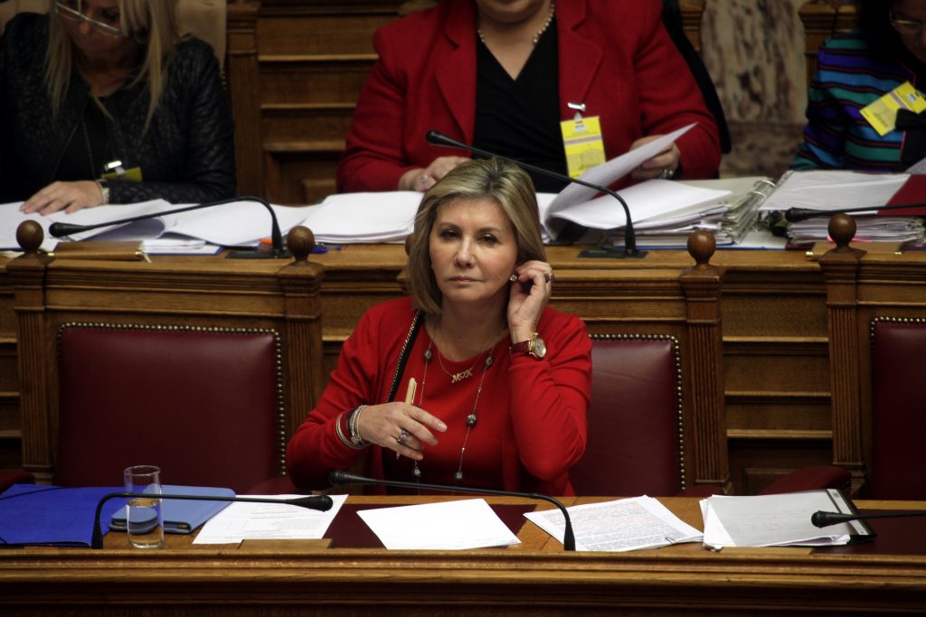 Ευρεία σύσκεψη με τη Ζέττα Μακρή για την αντιμετώπιση της φυματίωσης στις φυλακές