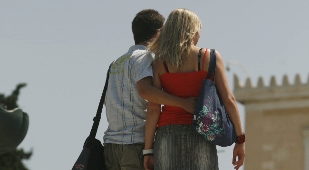 Δες με ποιούς παράξενους τρόπους μπορείς να μάθεις την ηλικία της!