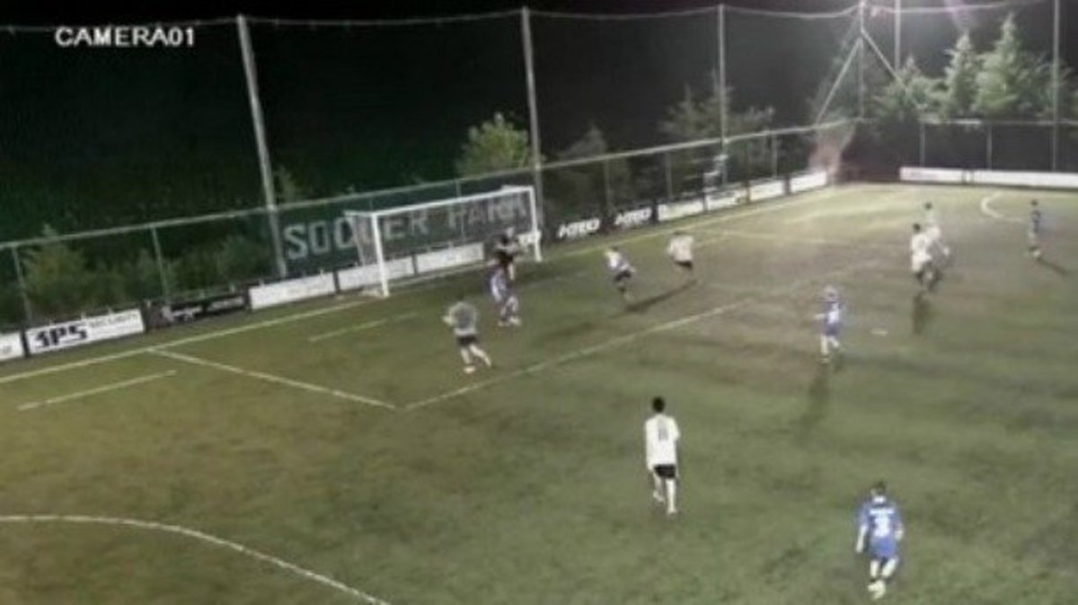 Ασύλληπτο γκολ από 12χρονο στην Ορεστιάδα! (ΒΙΝΤΕΟ)