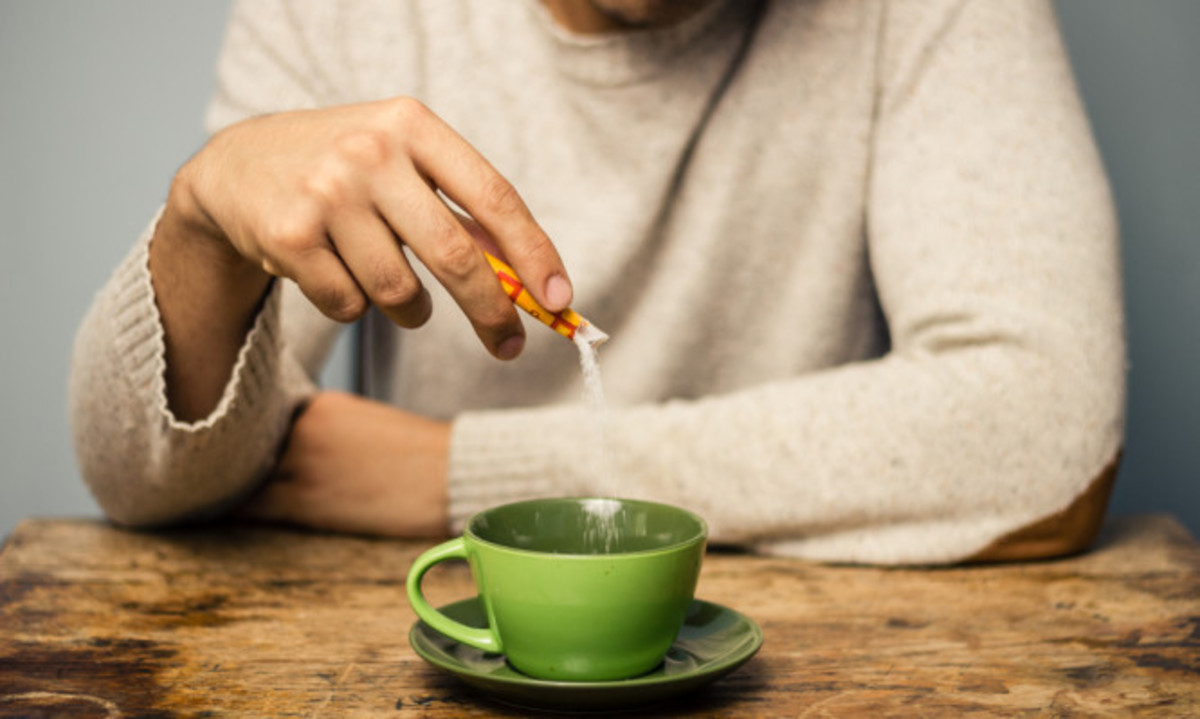 Υποκατάστατα ζάχαρης: Γιατί η στέβια είναι καλύτερη από τη φρουκτόζη