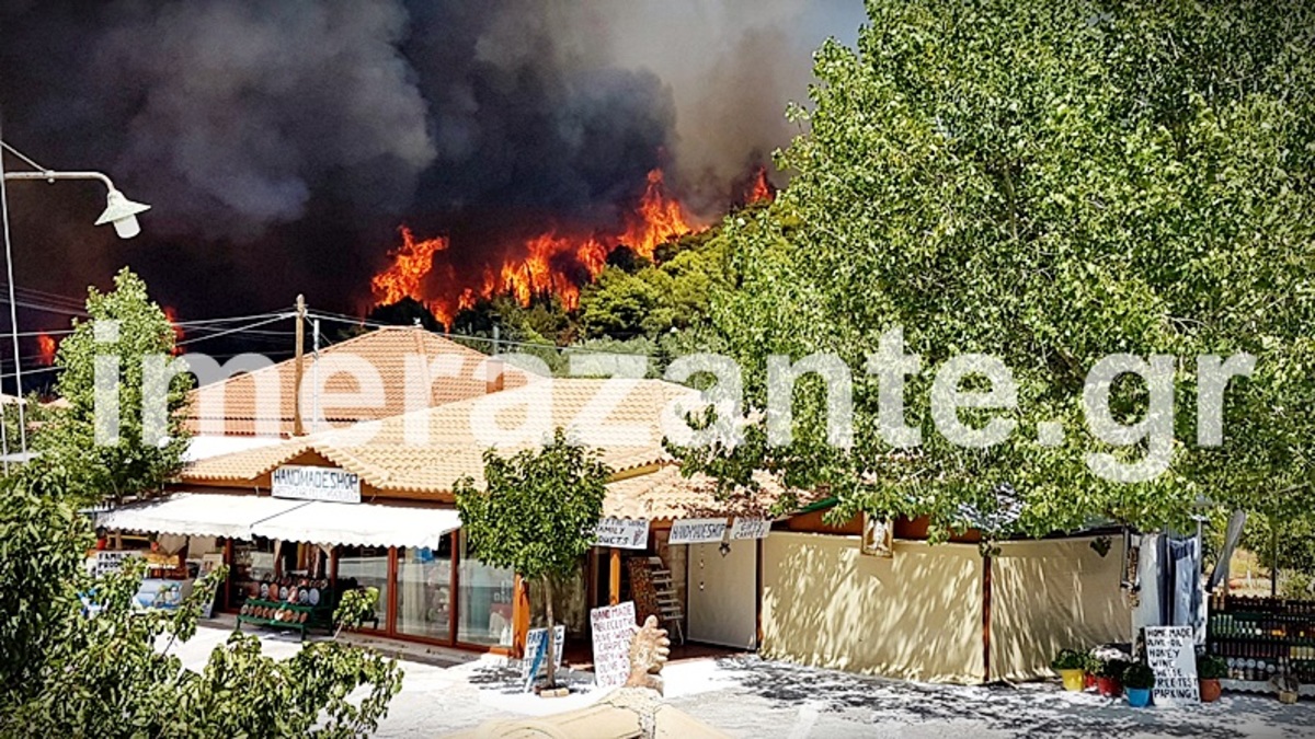 Στο έλεος της φωτιάς η Ζάκυνθος – Καίγονται δάση με πεύκα και υπεραιωνόβιους ελαιώνες