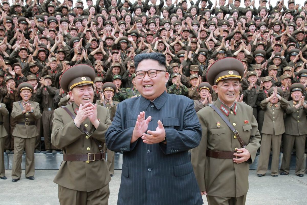 Κιμ Γιονγκ Ουν: Νέες “καυτές” δηλώσεις και απειλές για εκτόξευση πυραύλων εναντίον των ΗΠΑ