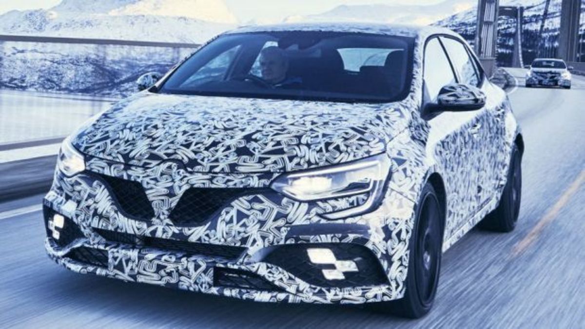 Σε δύο εκδόσεις θα έρθει το νέο Renault Mégane RS