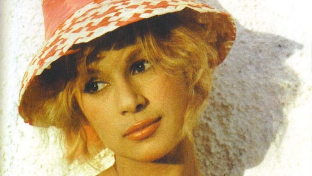 «Η Αλίκη μου έδινε 5.000 δραχμές για να παίξω πόκα! Τα έχανα και μου έδινε άλλες 5.000»