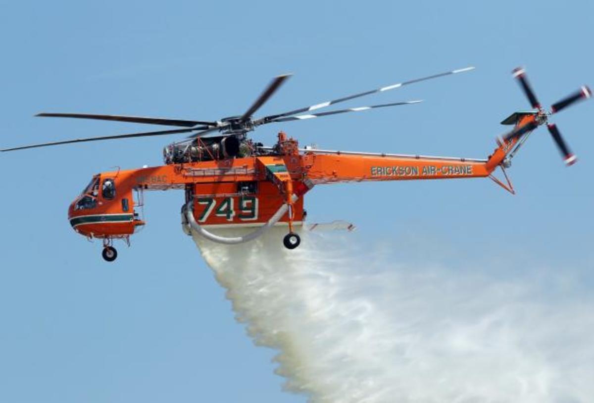 Erickson Aircrane: Ο “φιλικός γίγαντας” της αεροπυρόσβεσης [vid]