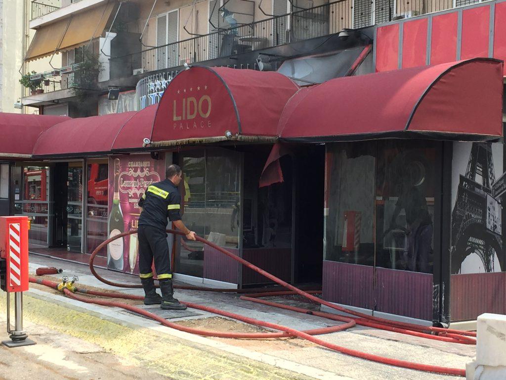 Φωτιά σε νυχτερινό κέντρο της Αθήνας