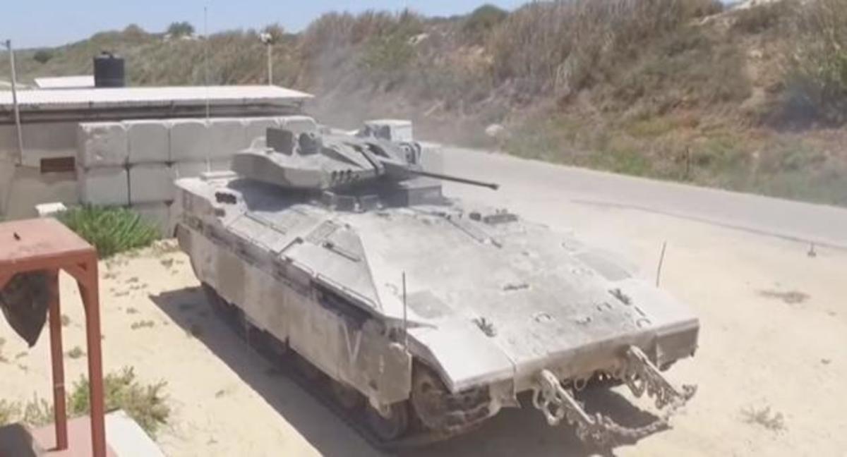 Αυτή είναι η ισραηλινή “τεθωρακισμένη” απάντηση για επιχειρήσεις μέσα σε πόλεις [vid]