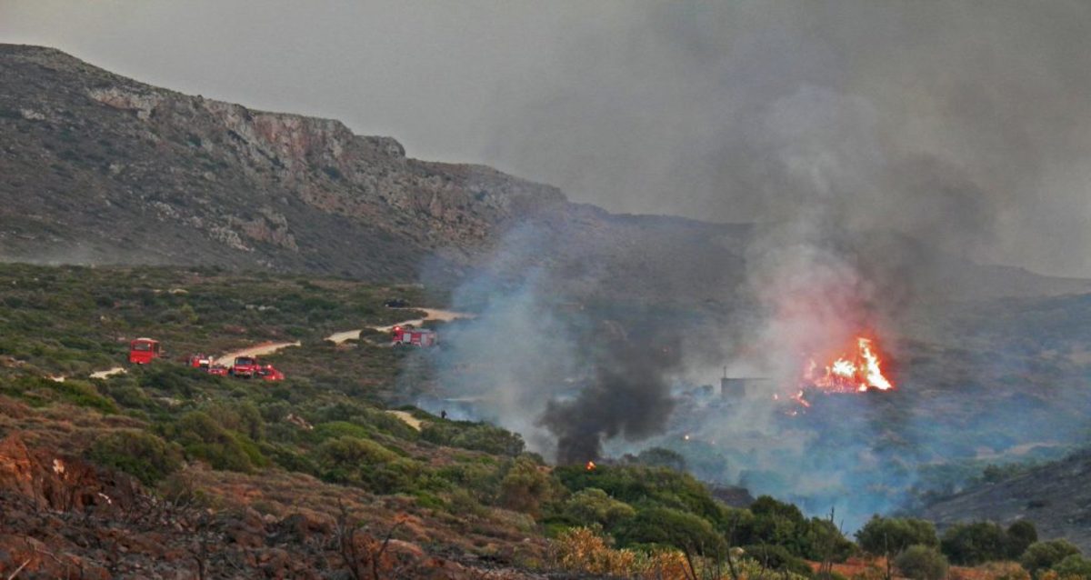 Φωτιά στα Κύθηρα: Σφοδρή επίθεση της ΝΔ στην κυβέρνηση