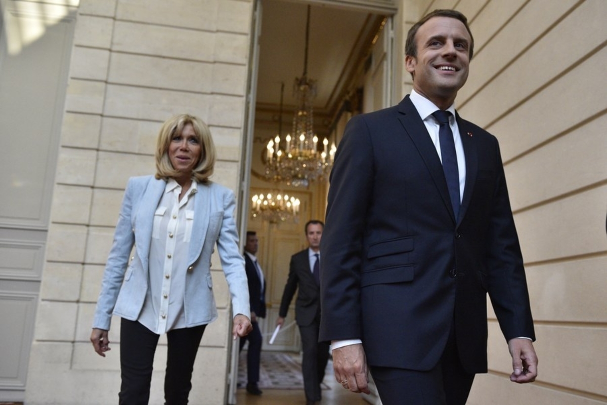 Οι Γάλλοι δεν θέλουν για Πρώτη Κυρία την Μπριζίτ Μακρόν